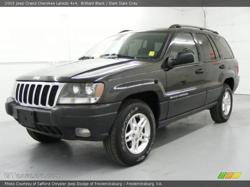 Brilliant Black / Dark Slate Gray 2003 Jeep Grand Cherokee Laredo 4x4
