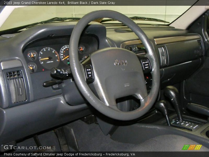 Brilliant Black / Dark Slate Gray 2003 Jeep Grand Cherokee Laredo 4x4