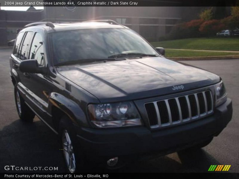 Graphite Metallic / Dark Slate Gray 2004 Jeep Grand Cherokee Laredo 4x4