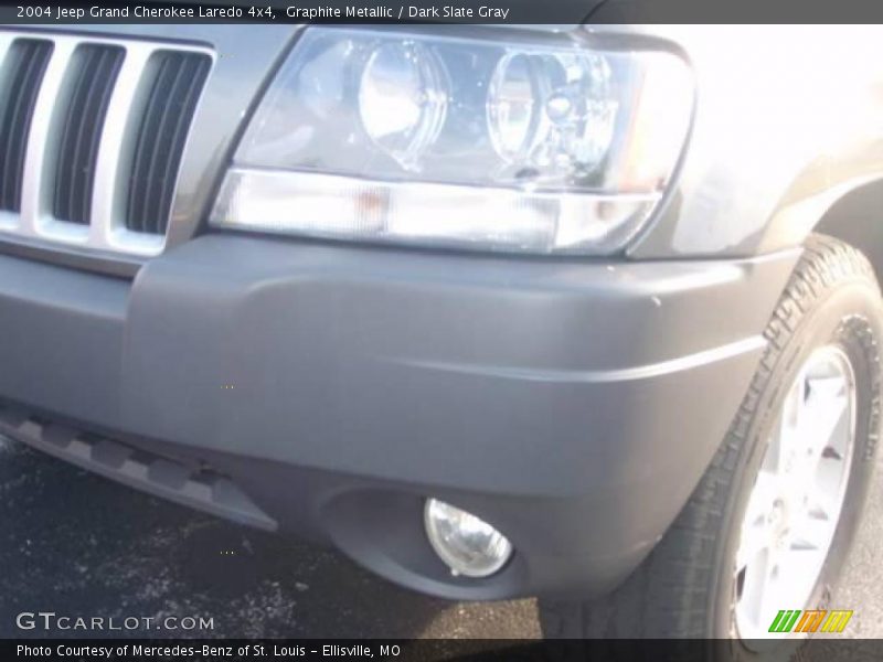 Graphite Metallic / Dark Slate Gray 2004 Jeep Grand Cherokee Laredo 4x4