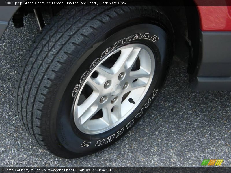 Inferno Red Pearl / Dark Slate Gray 2004 Jeep Grand Cherokee Laredo