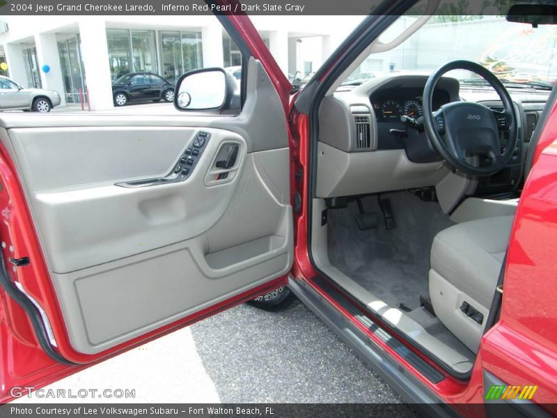 Inferno Red Pearl / Dark Slate Gray 2004 Jeep Grand Cherokee Laredo