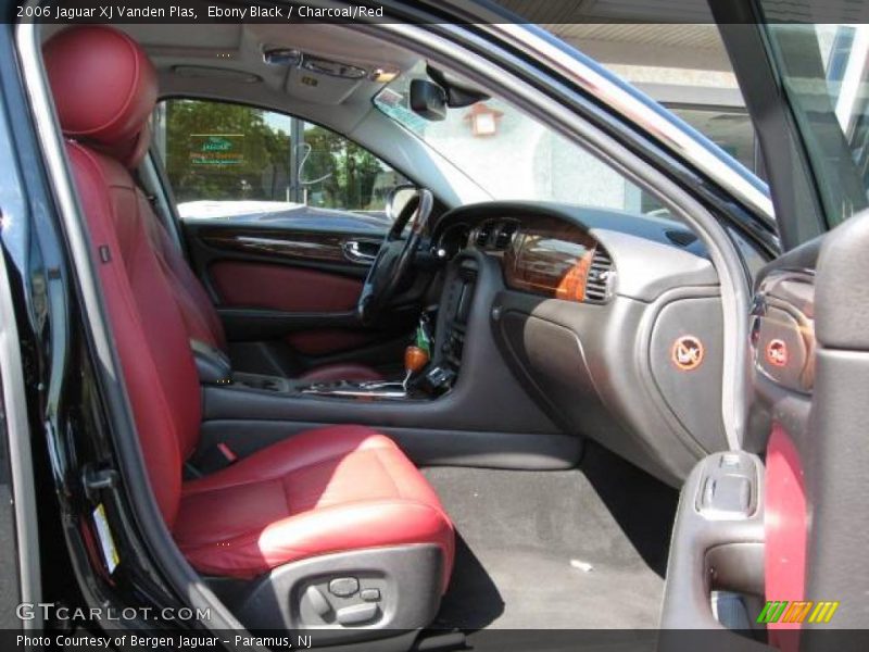 Ebony Black / Charcoal/Red 2006 Jaguar XJ Vanden Plas