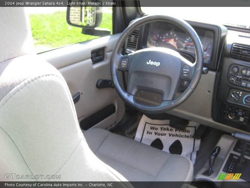 Light Khaki Metallic / Khaki 2004 Jeep Wrangler Sahara 4x4