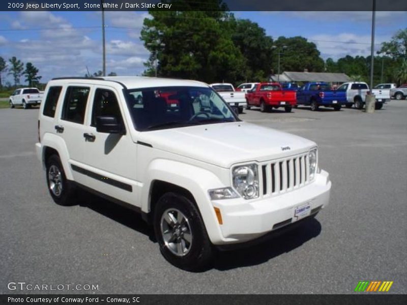 Stone White / Dark Slate Gray 2009 Jeep Liberty Sport
