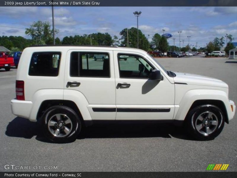 Stone White / Dark Slate Gray 2009 Jeep Liberty Sport