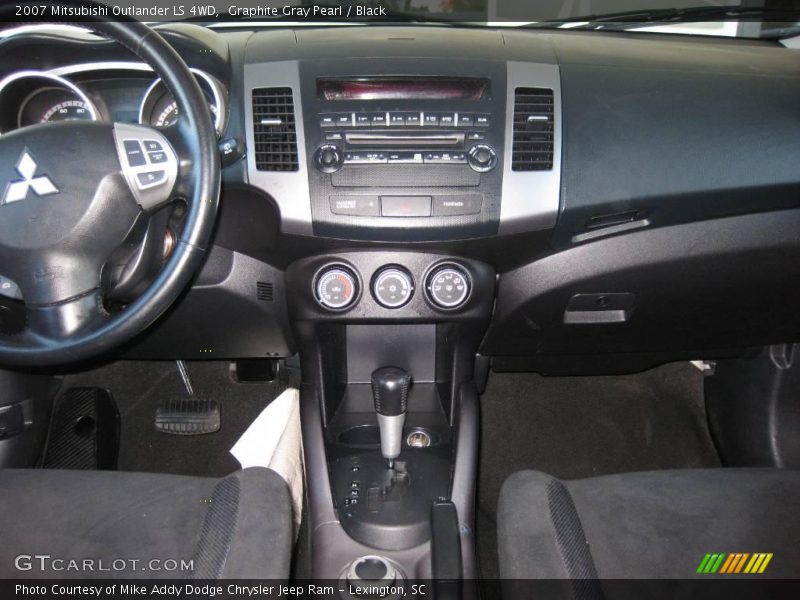 Graphite Gray Pearl / Black 2007 Mitsubishi Outlander LS 4WD