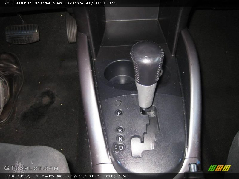 Graphite Gray Pearl / Black 2007 Mitsubishi Outlander LS 4WD
