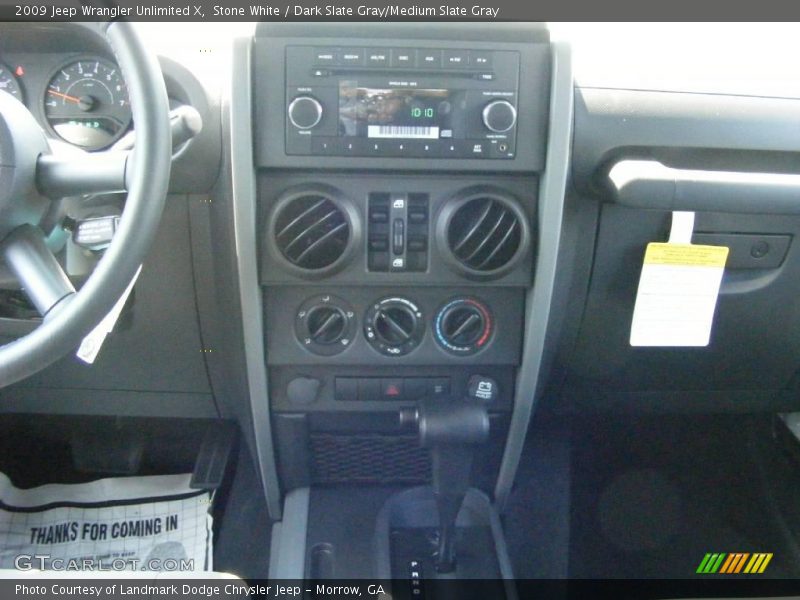 Stone White / Dark Slate Gray/Medium Slate Gray 2009 Jeep Wrangler Unlimited X
