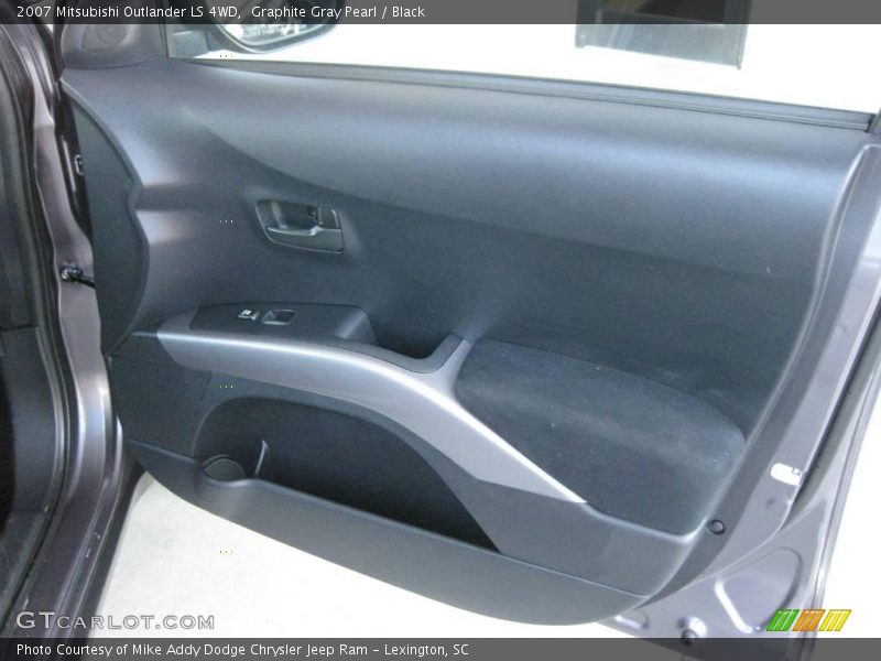 Graphite Gray Pearl / Black 2007 Mitsubishi Outlander LS 4WD