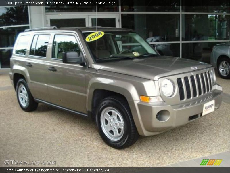 Light Khaki Metallic / Pastel Pebble Beige 2008 Jeep Patriot Sport