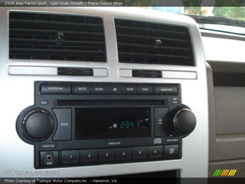 Light Khaki Metallic / Pastel Pebble Beige 2008 Jeep Patriot Sport