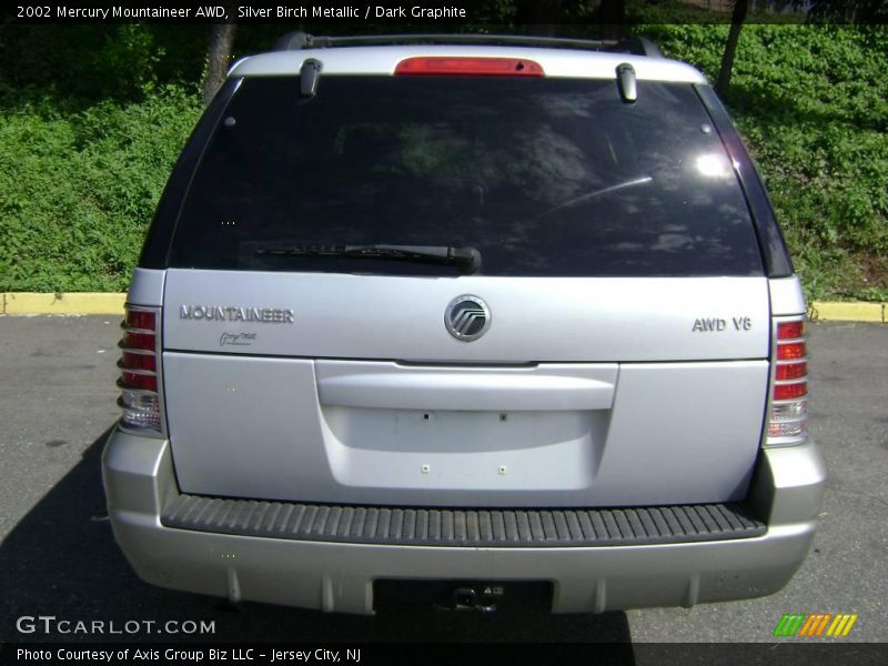 Silver Birch Metallic / Dark Graphite 2002 Mercury Mountaineer AWD