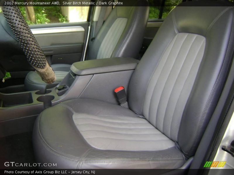 Silver Birch Metallic / Dark Graphite 2002 Mercury Mountaineer AWD