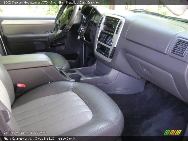 Silver Birch Metallic / Dark Graphite 2002 Mercury Mountaineer AWD