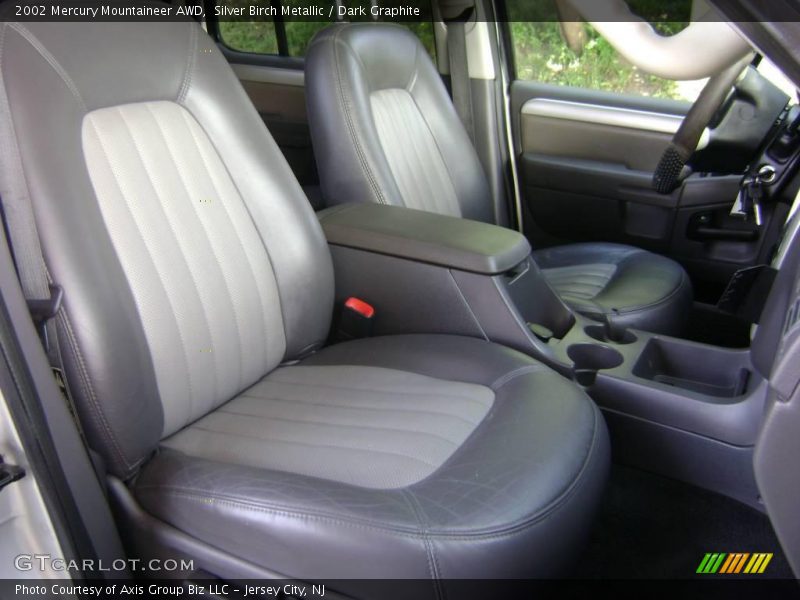 Silver Birch Metallic / Dark Graphite 2002 Mercury Mountaineer AWD