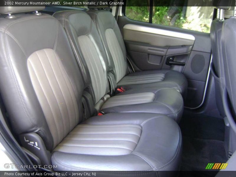 Silver Birch Metallic / Dark Graphite 2002 Mercury Mountaineer AWD
