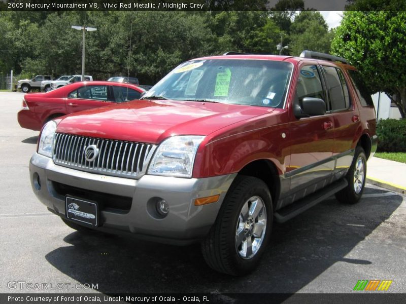 Vivid Red Metallic / Midnight Grey 2005 Mercury Mountaineer V8