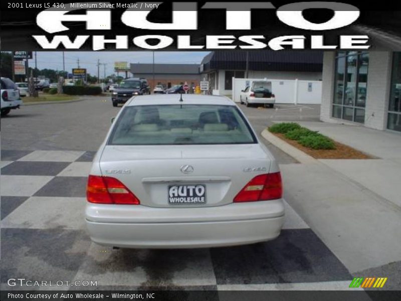 Millenium Silver Metallic / Ivory 2001 Lexus LS 430