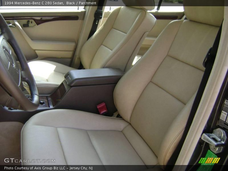 Black / Parchment 1994 Mercedes-Benz C 280 Sedan