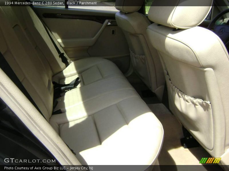 Black / Parchment 1994 Mercedes-Benz C 280 Sedan