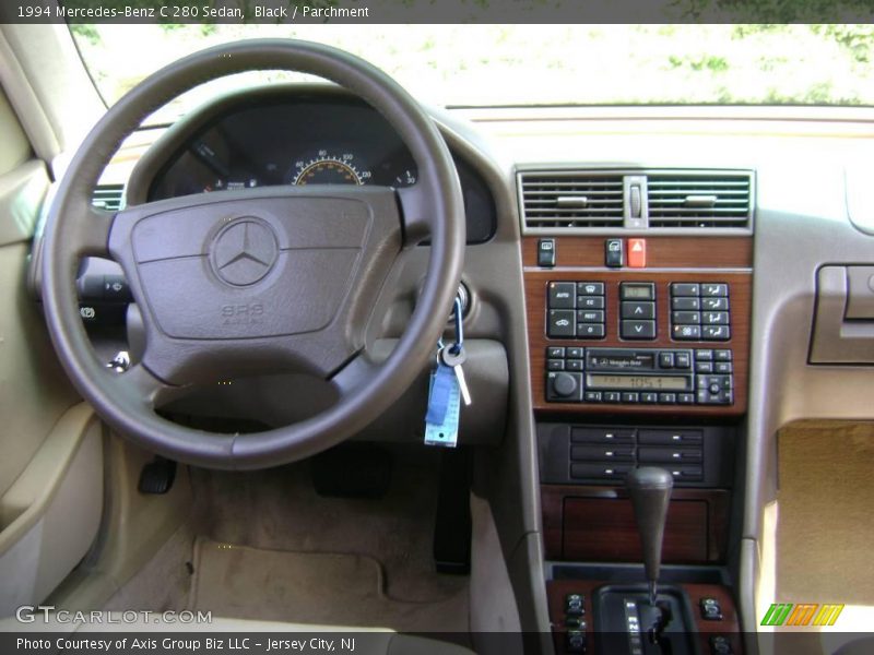 Black / Parchment 1994 Mercedes-Benz C 280 Sedan