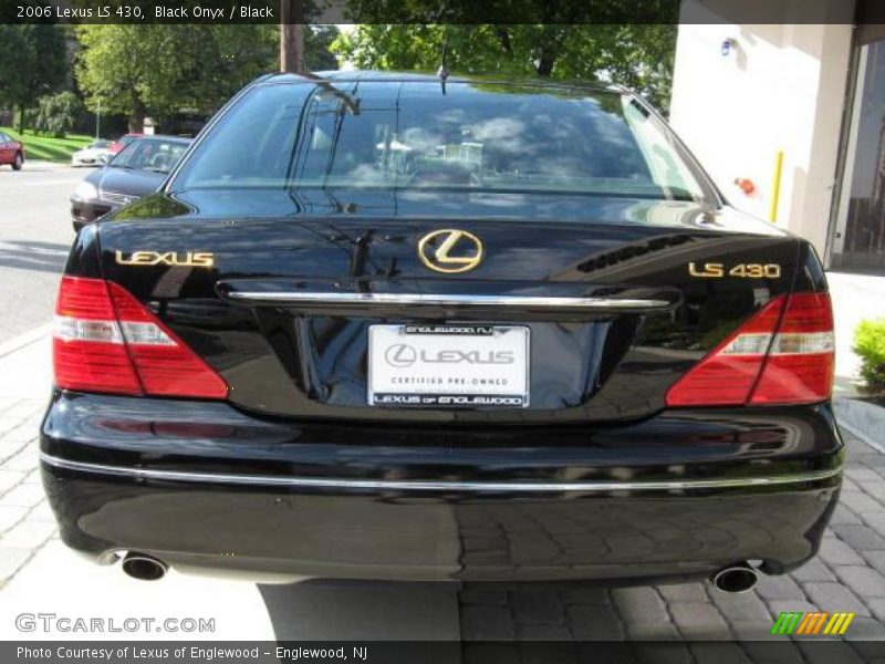 Black Onyx / Black 2006 Lexus LS 430