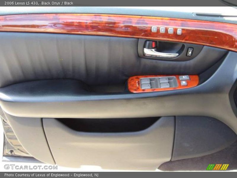 Black Onyx / Black 2006 Lexus LS 430