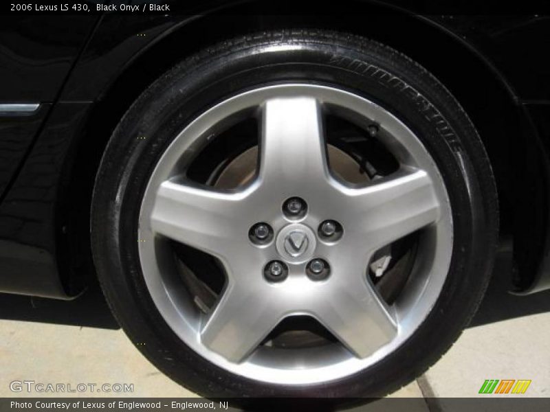 Black Onyx / Black 2006 Lexus LS 430