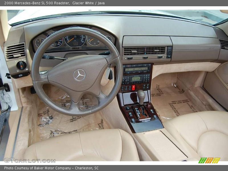Glacier White / Java 2000 Mercedes-Benz SL 500 Roadster