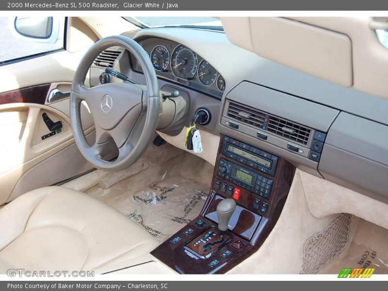 Glacier White / Java 2000 Mercedes-Benz SL 500 Roadster