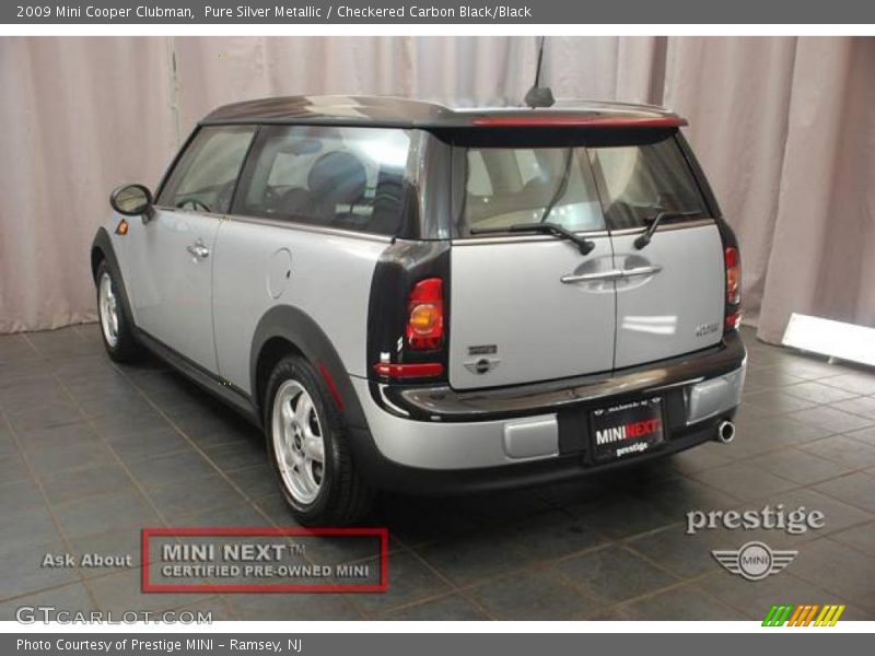 Pure Silver Metallic / Checkered Carbon Black/Black 2009 Mini Cooper Clubman