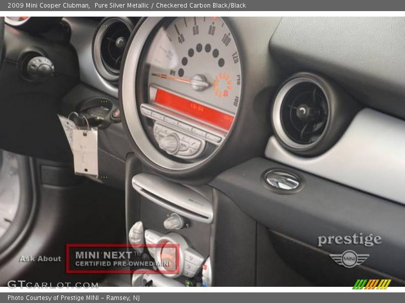 Pure Silver Metallic / Checkered Carbon Black/Black 2009 Mini Cooper Clubman