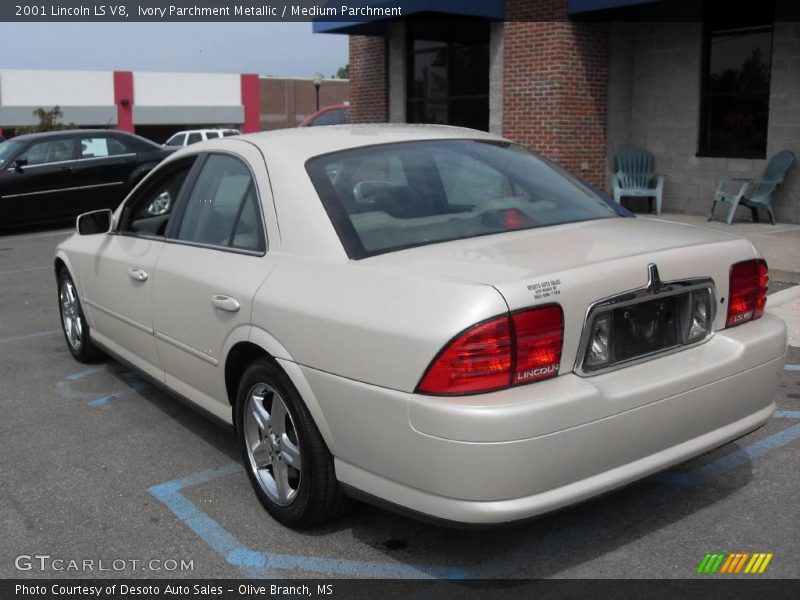 Ivory Parchment Metallic / Medium Parchment 2001 Lincoln LS V8