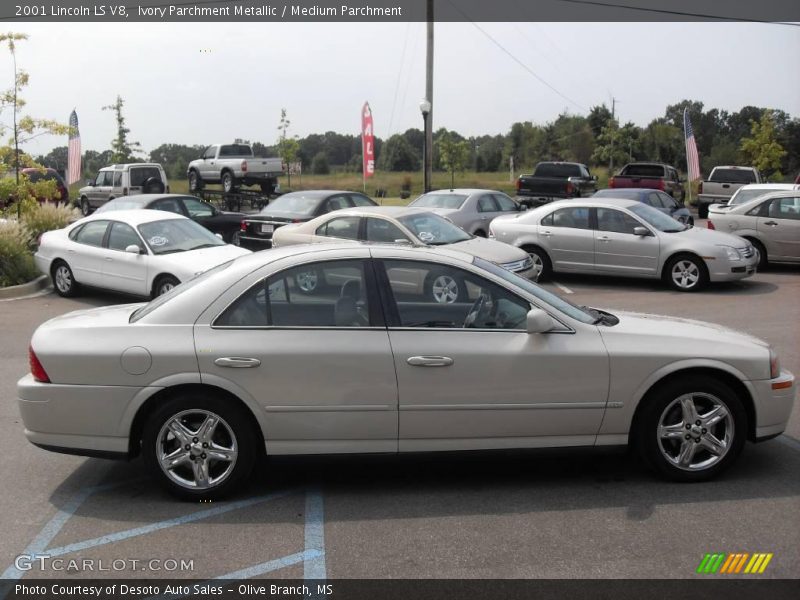 Ivory Parchment Metallic / Medium Parchment 2001 Lincoln LS V8