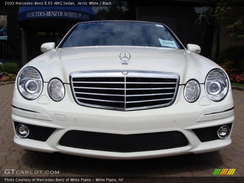 Arctic White / Black 2009 Mercedes-Benz E 63 AMG Sedan