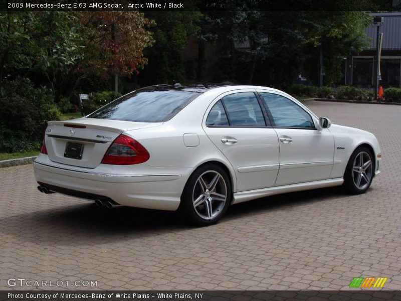 Arctic White / Black 2009 Mercedes-Benz E 63 AMG Sedan