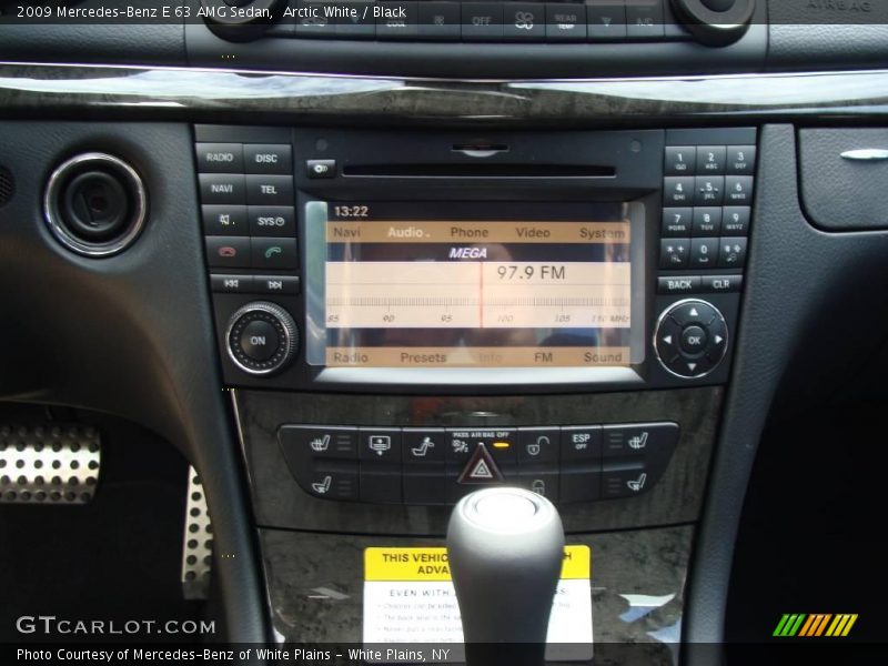 Arctic White / Black 2009 Mercedes-Benz E 63 AMG Sedan