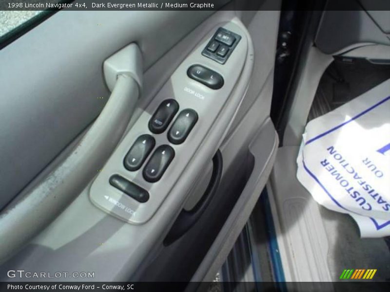 Dark Evergreen Metallic / Medium Graphite 1998 Lincoln Navigator 4x4