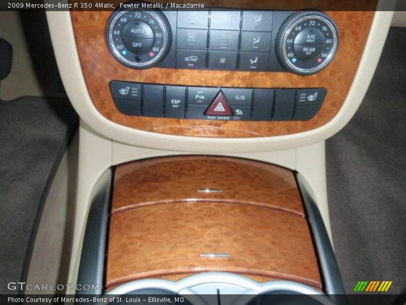 Pewter Metallic / Macadamia 2009 Mercedes-Benz R 350 4Matic