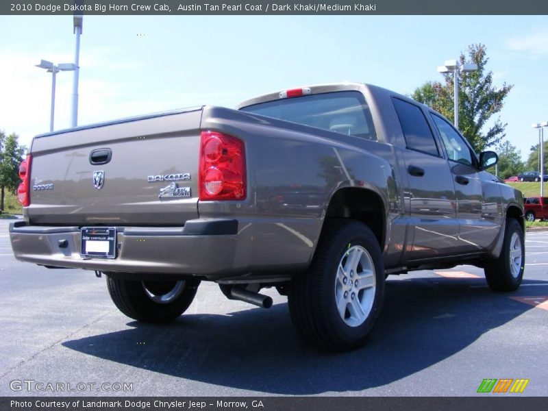 Austin Tan Pearl Coat / Dark Khaki/Medium Khaki 2010 Dodge Dakota Big Horn Crew Cab