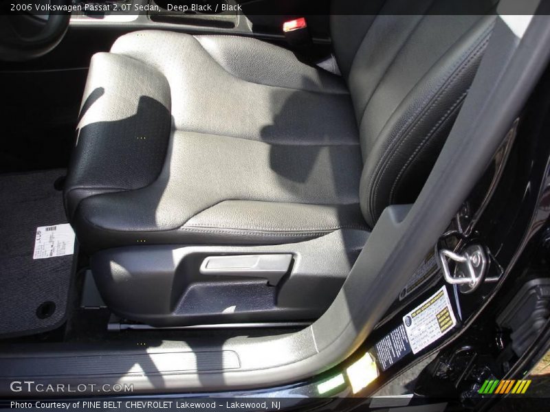 Deep Black / Black 2006 Volkswagen Passat 2.0T Sedan
