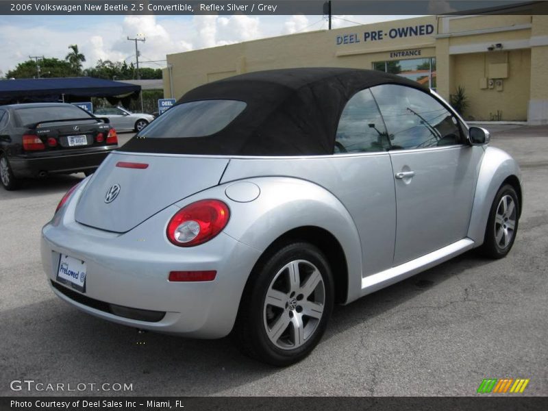Reflex Silver / Grey 2006 Volkswagen New Beetle 2.5 Convertible