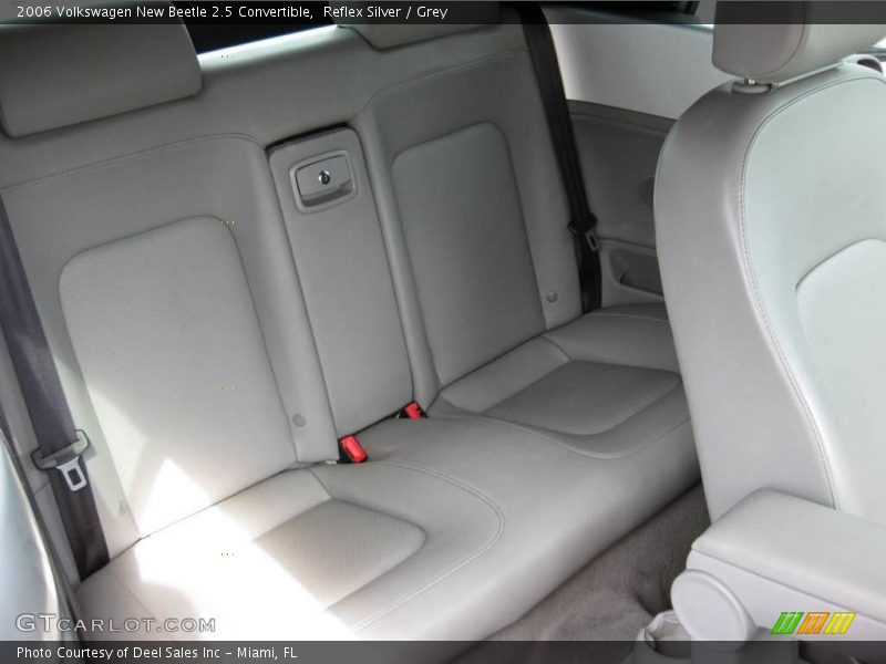 Reflex Silver / Grey 2006 Volkswagen New Beetle 2.5 Convertible