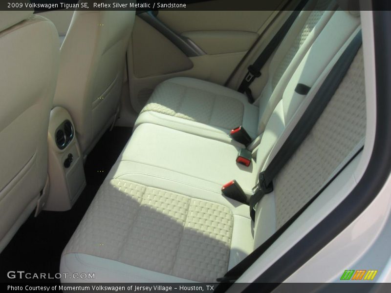 Reflex Silver Metallic / Sandstone 2009 Volkswagen Tiguan SE