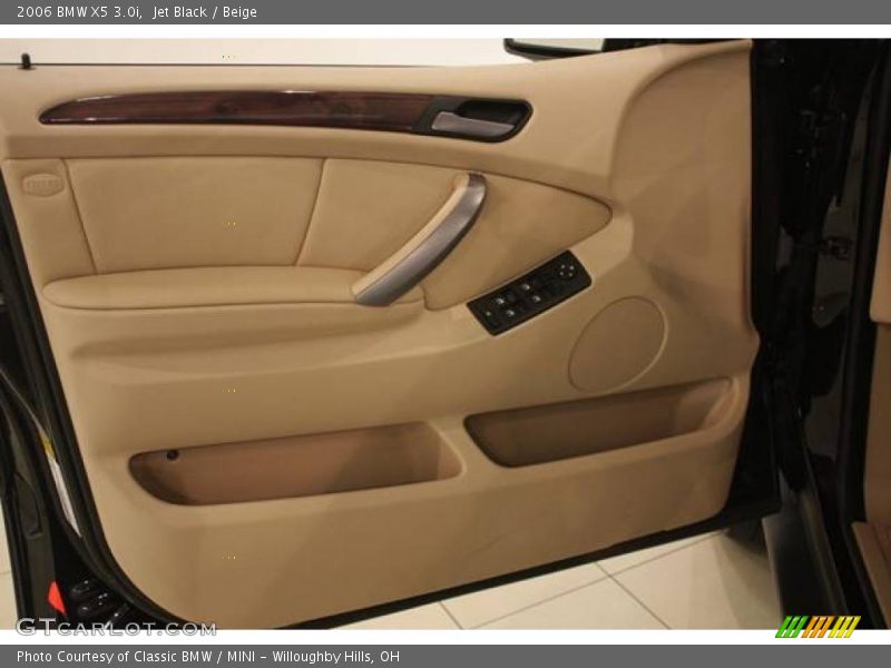 Jet Black / Beige 2006 BMW X5 3.0i