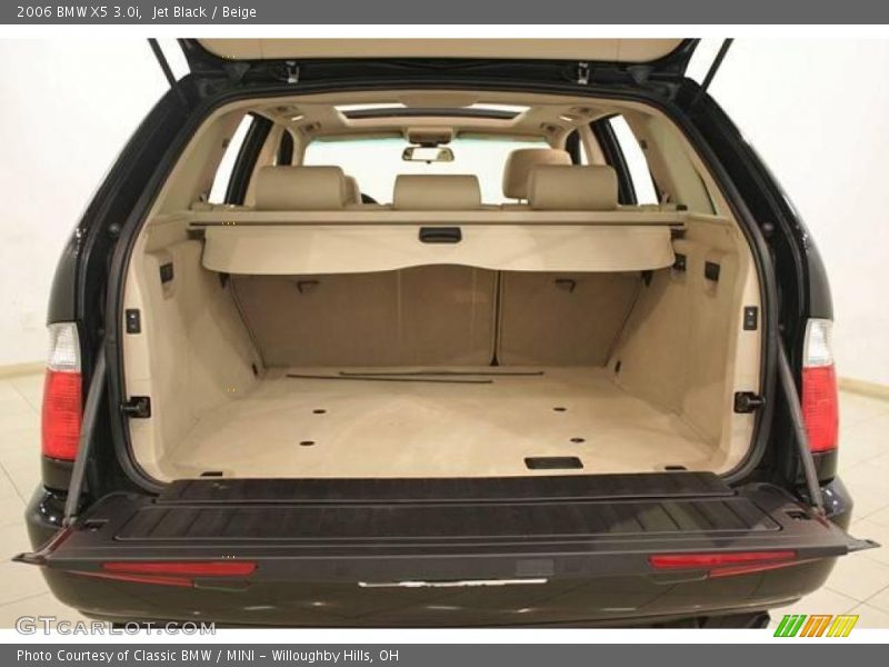 Jet Black / Beige 2006 BMW X5 3.0i
