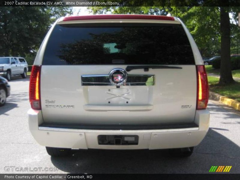 White Diamond / Ebony/Ebony 2007 Cadillac Escalade ESV AWD