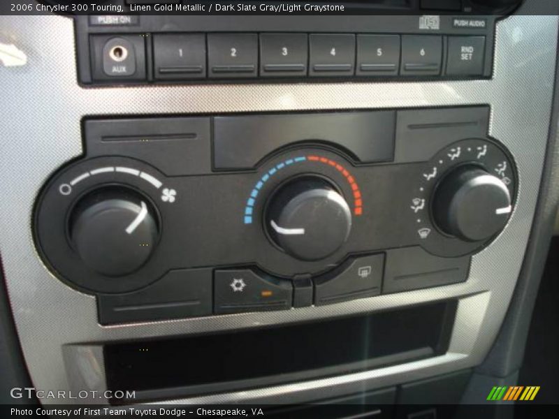 Linen Gold Metallic / Dark Slate Gray/Light Graystone 2006 Chrysler 300 Touring