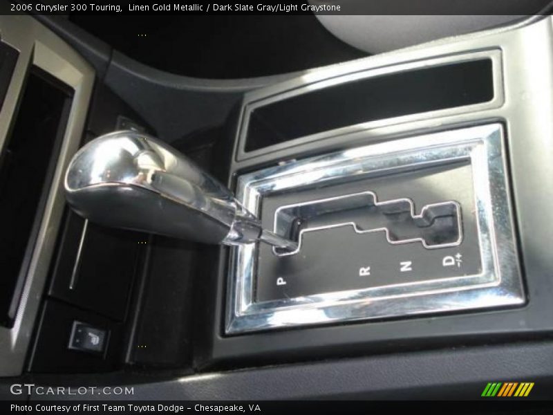 Linen Gold Metallic / Dark Slate Gray/Light Graystone 2006 Chrysler 300 Touring
